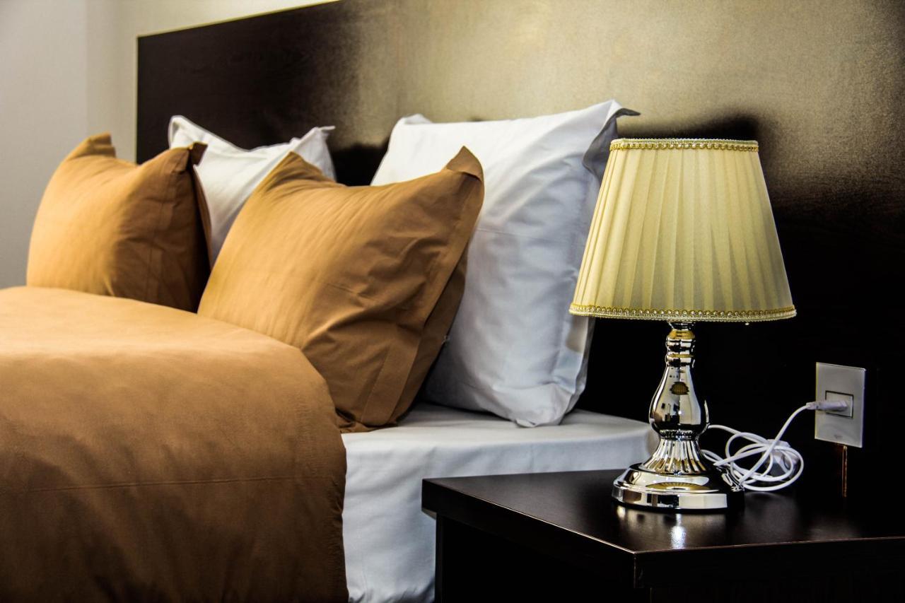 Kristal Hotel Masazir Екстер'єр фото